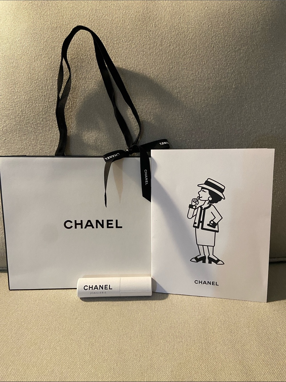Chanel Illustration Coloring Book and 5 Chanel Colored Pencils + Shopping Bag